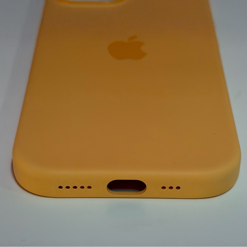 Apple iPhone 15 Silicone Case Orange Sorbet - Picture 11 of 11